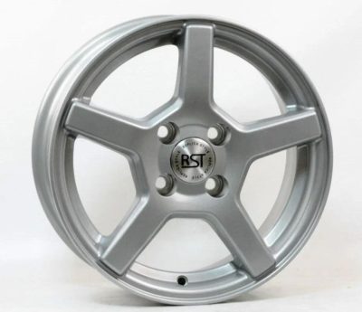 R024 (Datsun)